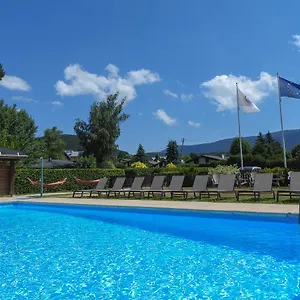 Hotel Logis Le Vernay